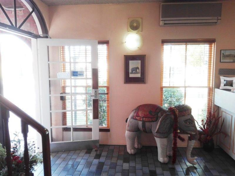 Glen Inn Glen Waverley Eksteriør billede